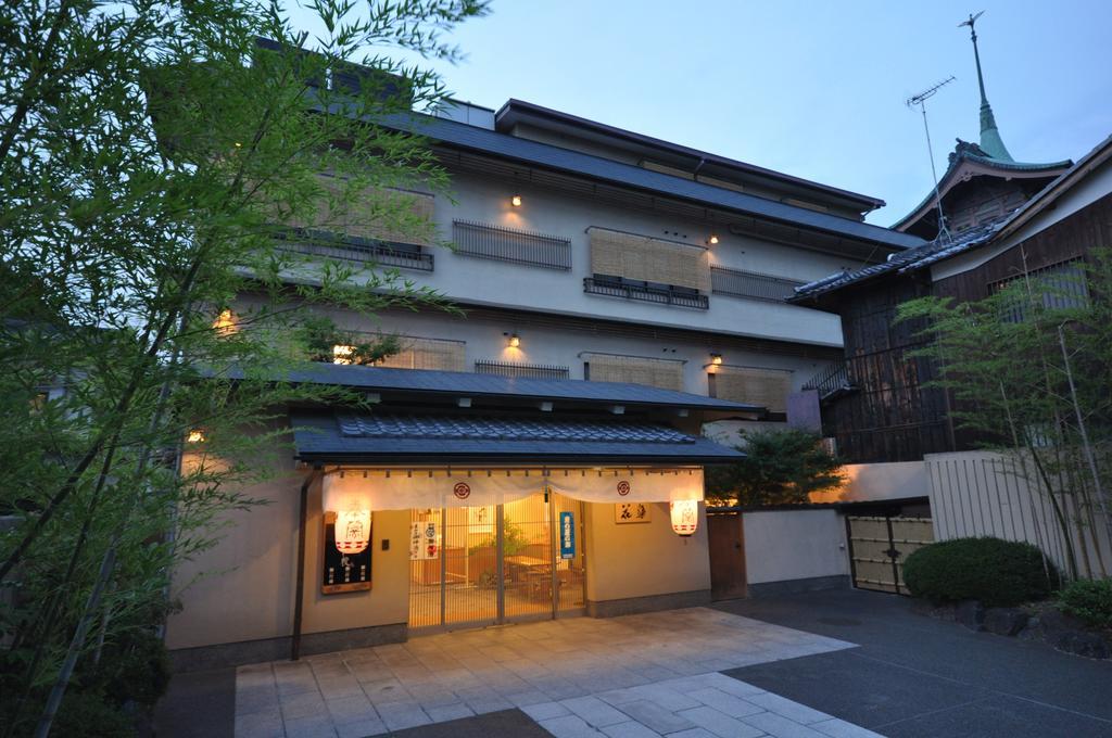 Hotel Gion Ryokan Karaku à Kyoto Extérieur photo